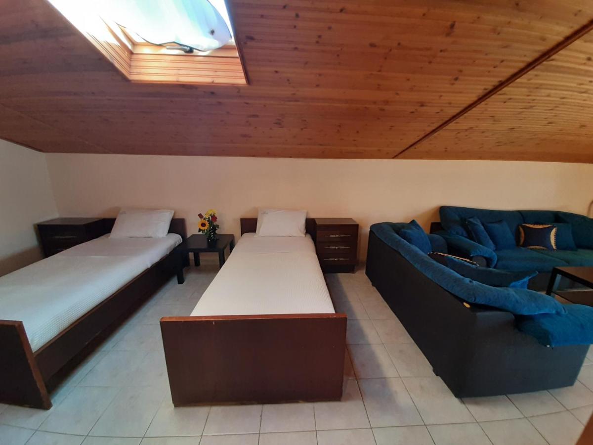 Hotel Flesvos Pefkochori Eksteriør billede