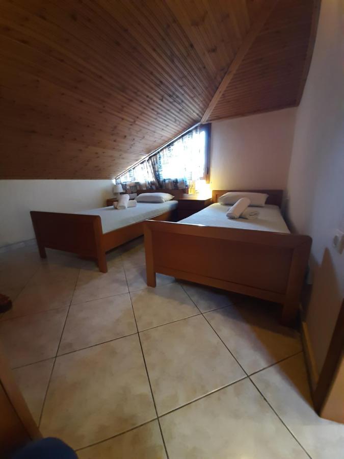 Hotel Flesvos Pefkochori Eksteriør billede